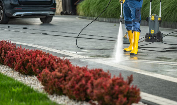 Best Playground Equipment Cleaning  in Mchenry, IL